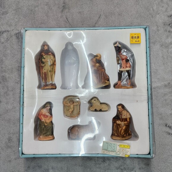 Other - Vintage Porcelain Nativity Set See Described